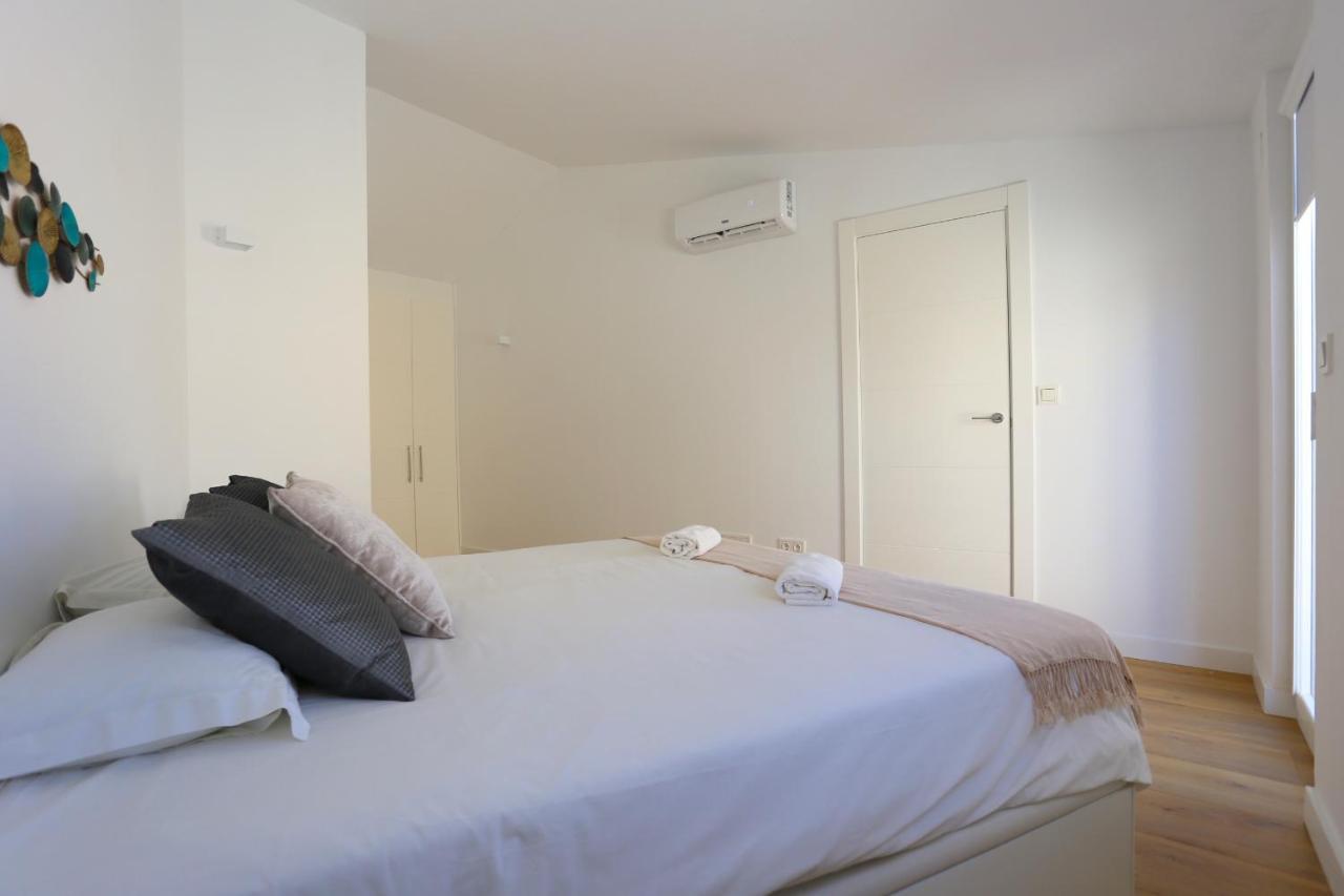 Juan De Austria Central Penthouse 4pax * Málaga